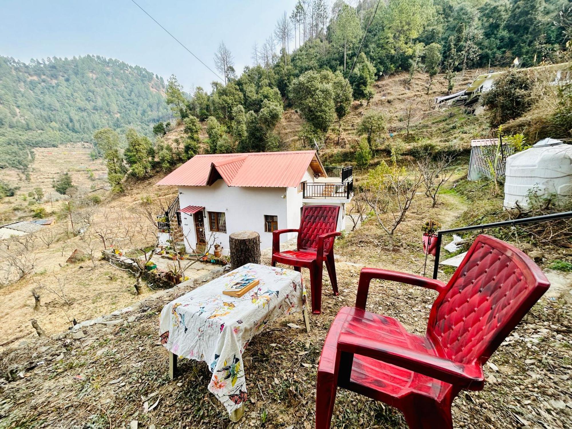 Love'S Farm, Cottage In Ramgarh Ngoại thất bức ảnh