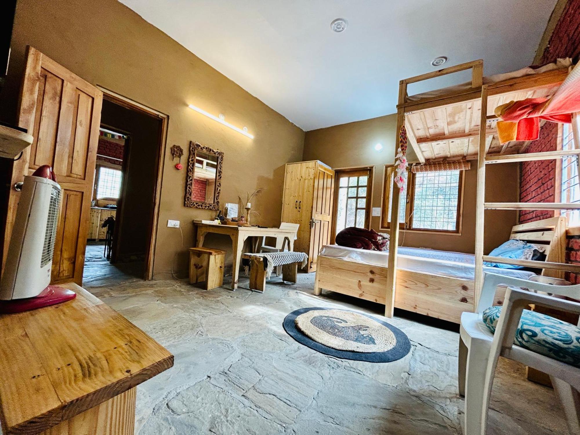 Love'S Farm, Cottage In Ramgarh Ngoại thất bức ảnh