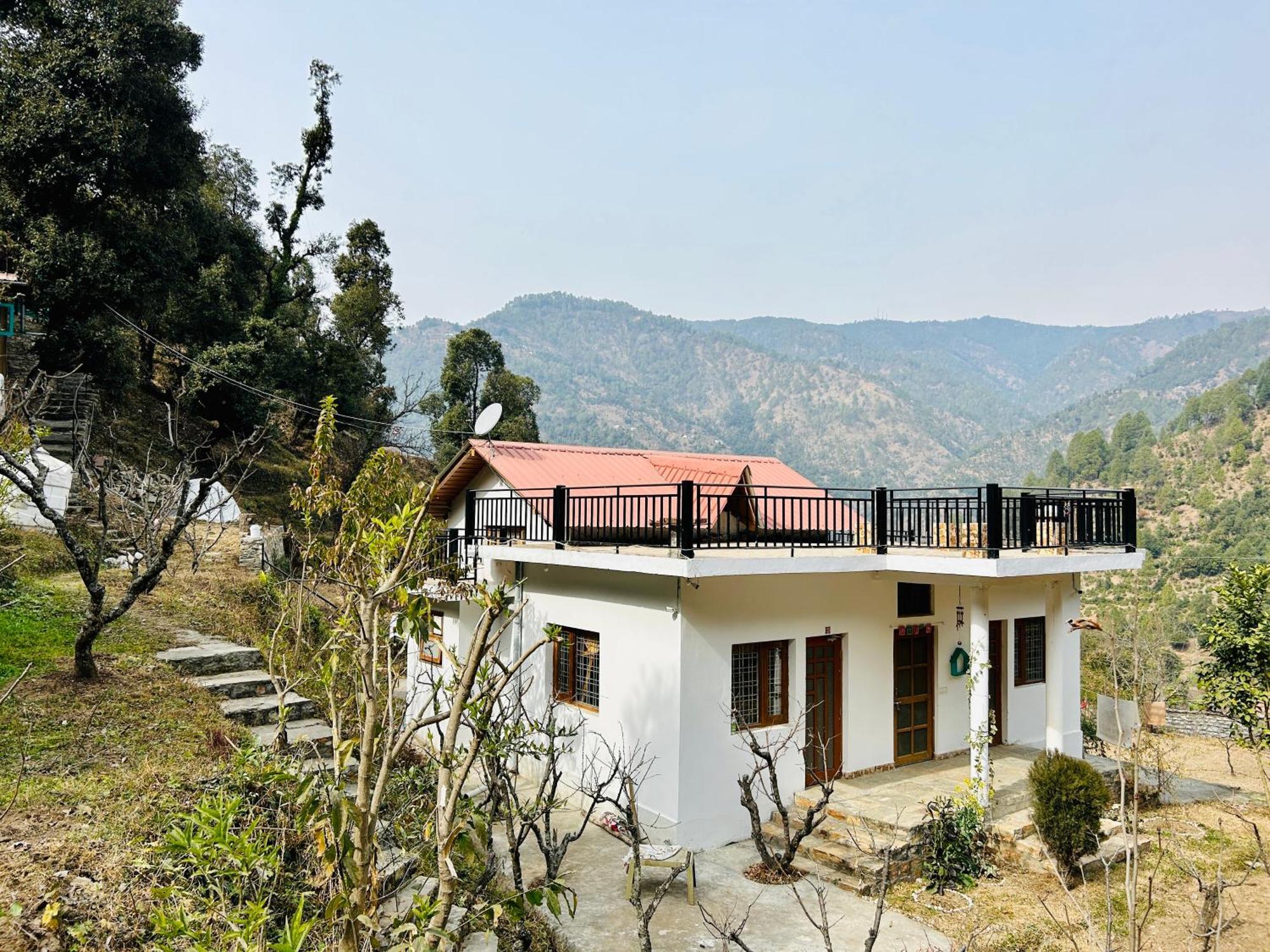 Love'S Farm, Cottage In Ramgarh Ngoại thất bức ảnh